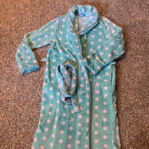 Women’s robe